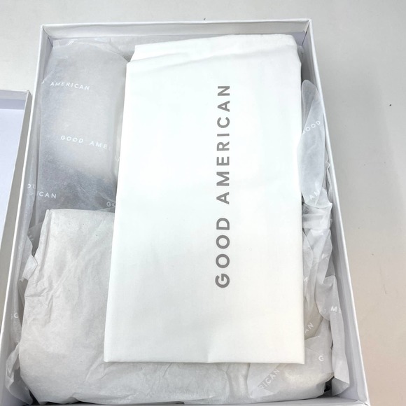 Good American Cinder-F*CKING-RELLA Pump In Light Smoke Size 8 New - Picture 15 of 17